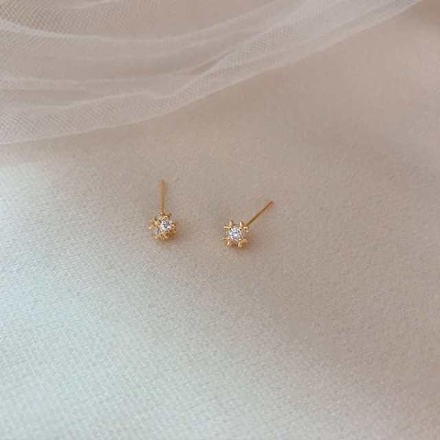 ピアス 18K レディース 小さめ アレルギー対応 ゴールド シルバー925 